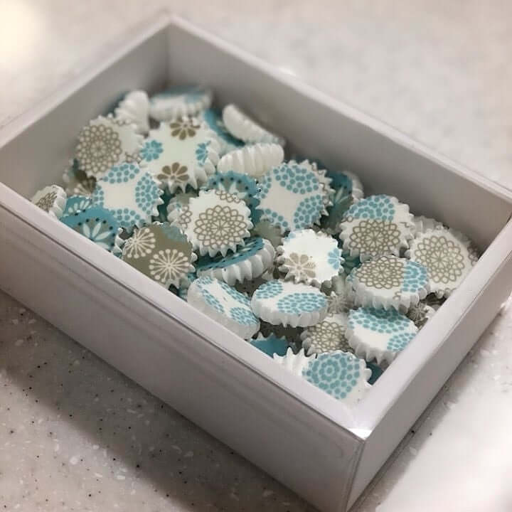 Chocolate Transfer Sheets | Sugar Stamps | A beautiful floral pattern - B12C