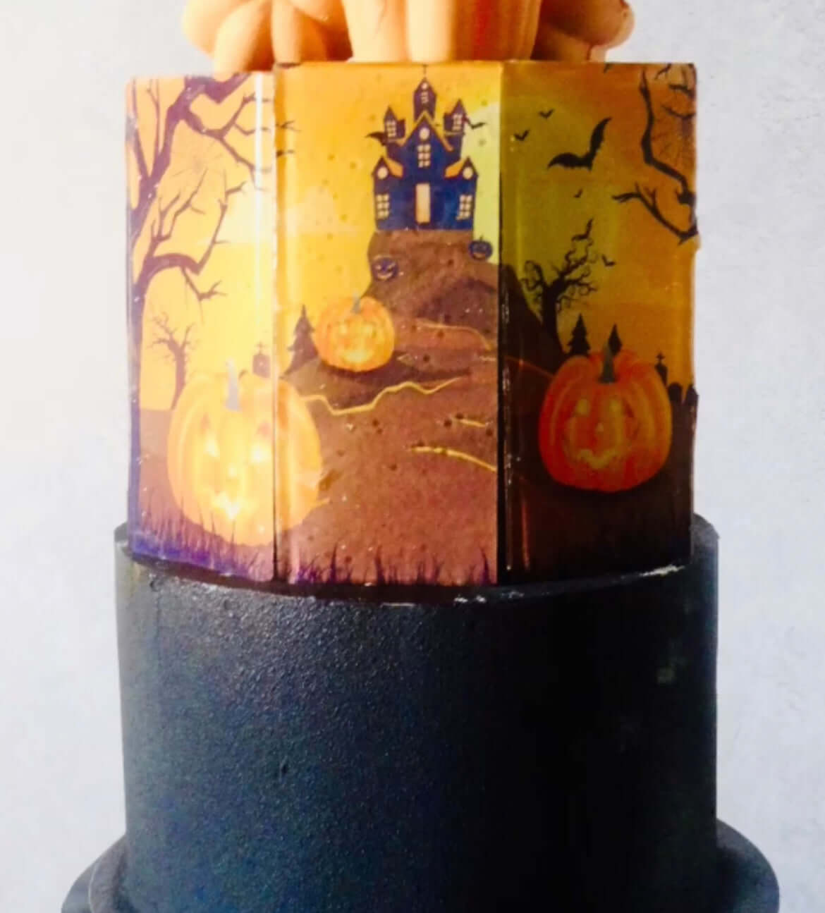 Spooky Castle with Pumpkins Halloween - Icing - ISA152.