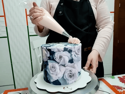 How-to-use-Sugar-Paper-in-cakes-with-various-types-of-coverings Sugar Art